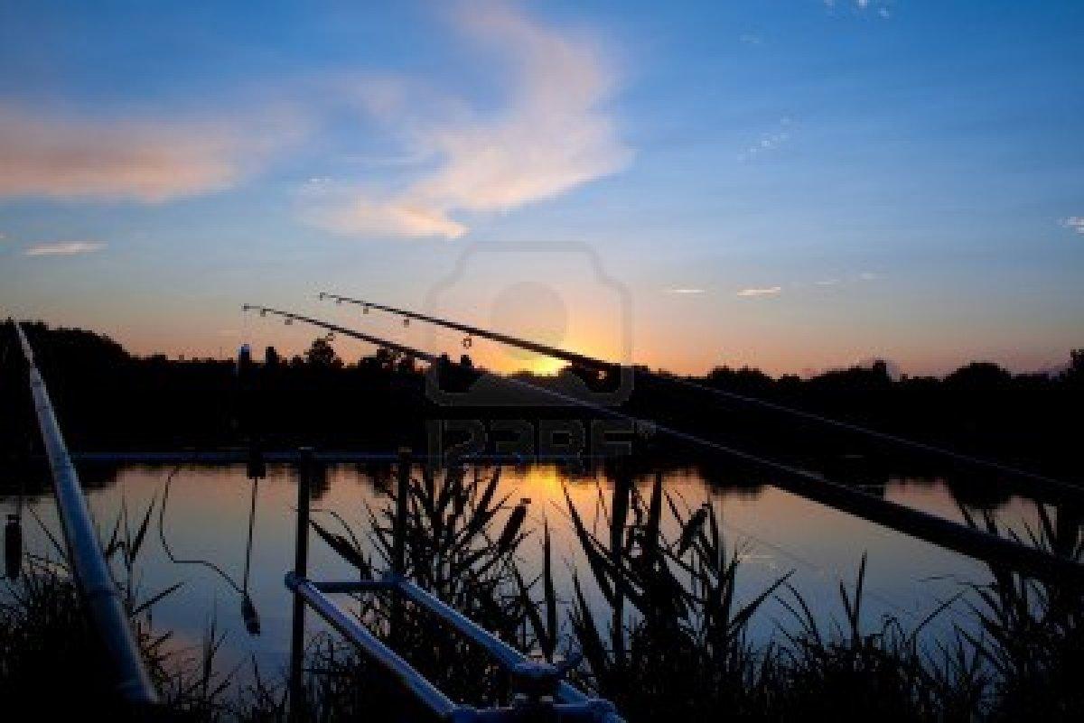 nice things  - 13962838-carp-fishing-sunrise--spinning-on-rod-pod.jpg